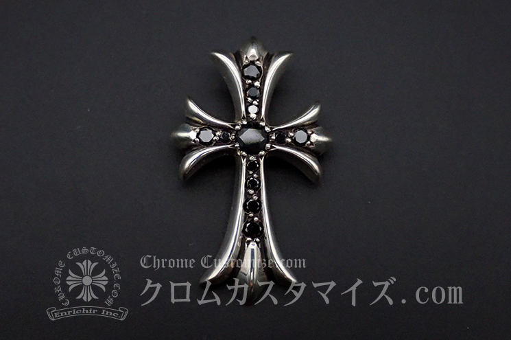 カスタム事例詳細 | クロムハーツ（chrome hearts）にダイヤモンド