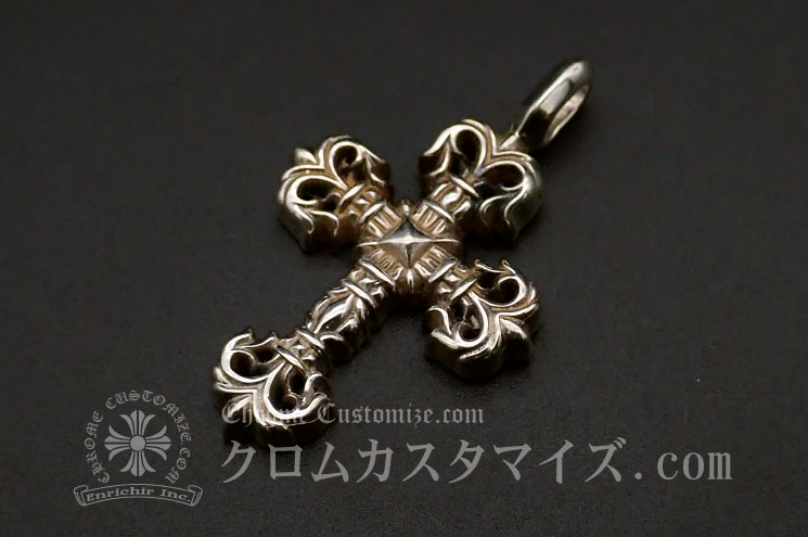 カスタム事例詳細 | クロムハーツ（chrome hearts）にダイヤモンド